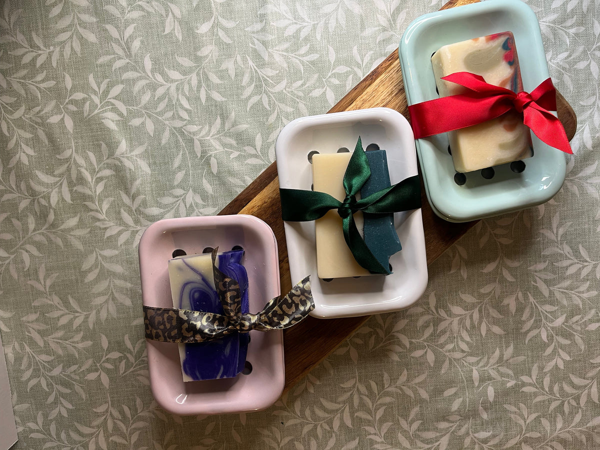 Soap with Enamel Soap Dish