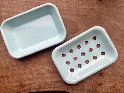Two Part Enamel Soap Dish - Green